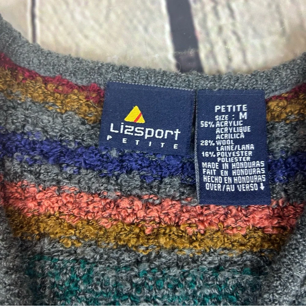 Lizsport petite knit sweater vest wood buttons cozy